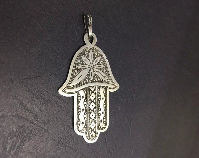 Berber silver Khamsa,Berber silver hand of Miriam,Berber jewelry,Moroccan silver Khamsa,Ethnic Jewelry, Moroccan Jewellery,Berber Khamsa