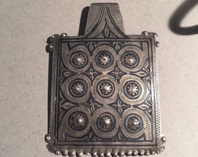 Antique Berber silver niello pendant,silver niello pendant,Berber silver,Berber niello,Moroccan Jewelry,Berber Jewellery,north African