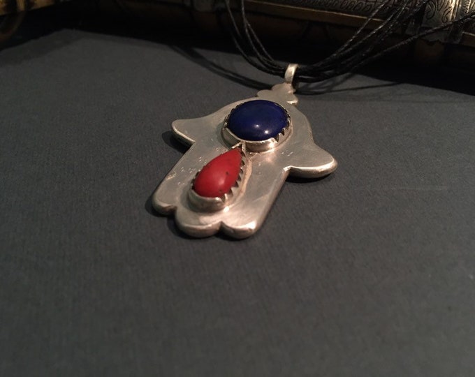 Berber khamsa,Hamsa,Hand of Fatma, khamsa,ⵜⴰⴼⵓⵙⵜ,Tafust,Berber Amulet,Berber Talisman,Berber Jewelry,African Jewelry,bijoux du Maroc