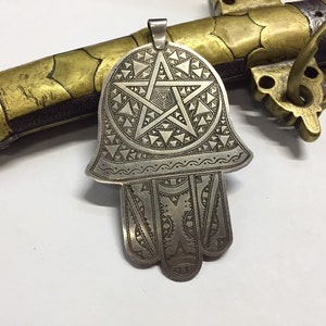 Berber silver Khamsa,Berber silver amulet,Berber silver jewelry,Amazigh silver,Moroccan jewelry,Moroccan Khamsa,Berber amulet,North african