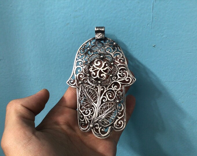 Handmade Berber silver pendant,Moroccan silver pendant,African jewelry,Moroccan jewelry,Moroccan silver necklace,Amazigh jewelry