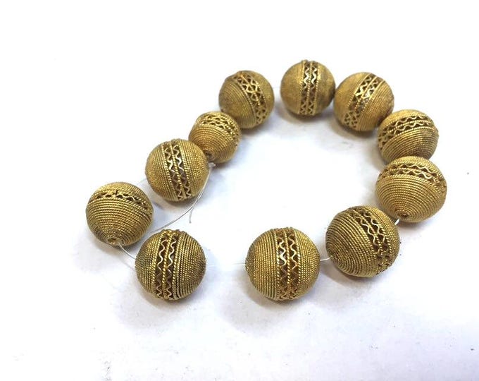 Vintage Mauritanian Gold Washed Silver Bead: Handmade Ethnic Jewelry
