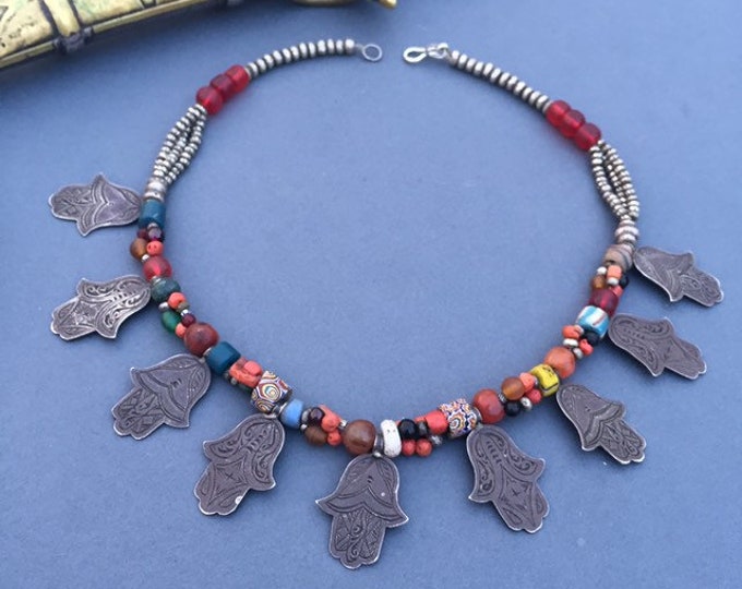 Berber Amulet khamsa necklace,Berber silver,Berber Khamsa,Berber amulet,Antique african trade bead,Antique Moroccan jewelry,Amazigh silver