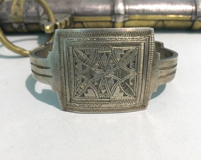 Berber Silver Bracelet Anklet: Saharien Ethnic Jewelry