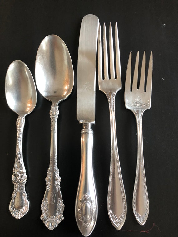 Antique silver plated flatware best sale