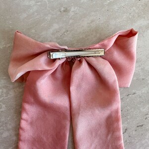 Pink Silk Hair Bow, Classic Hair Bow, Coquette, Balletcore, Hair Ribbon Clip, Romancecore zdjęcie 8