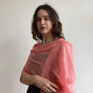 Sjaal van wolgaas Natuurlijk geverfd Duurzame lichtgewicht wol MONSTERVERKOOP Pink
