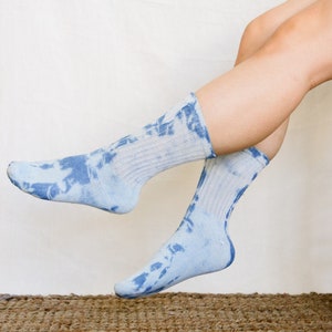 Indigo Cotton Socks, Unisex Organic Cotton Naturally Dyed Socks, Made in the USA imagem 1