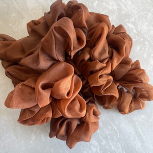 Naturally Dyed Silk Organza Scrunchie SAMPLE SALE image 6
