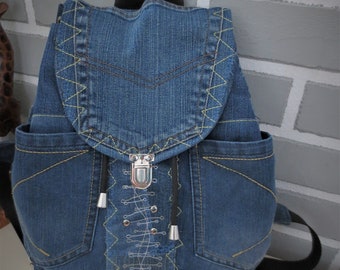 Denim Rucksack Jeansrucksack handmade Jeanstasche Umhängetasche UpsyclingTragetasche Patchwork Damentasche Shopper Jeans Einkaufstasche