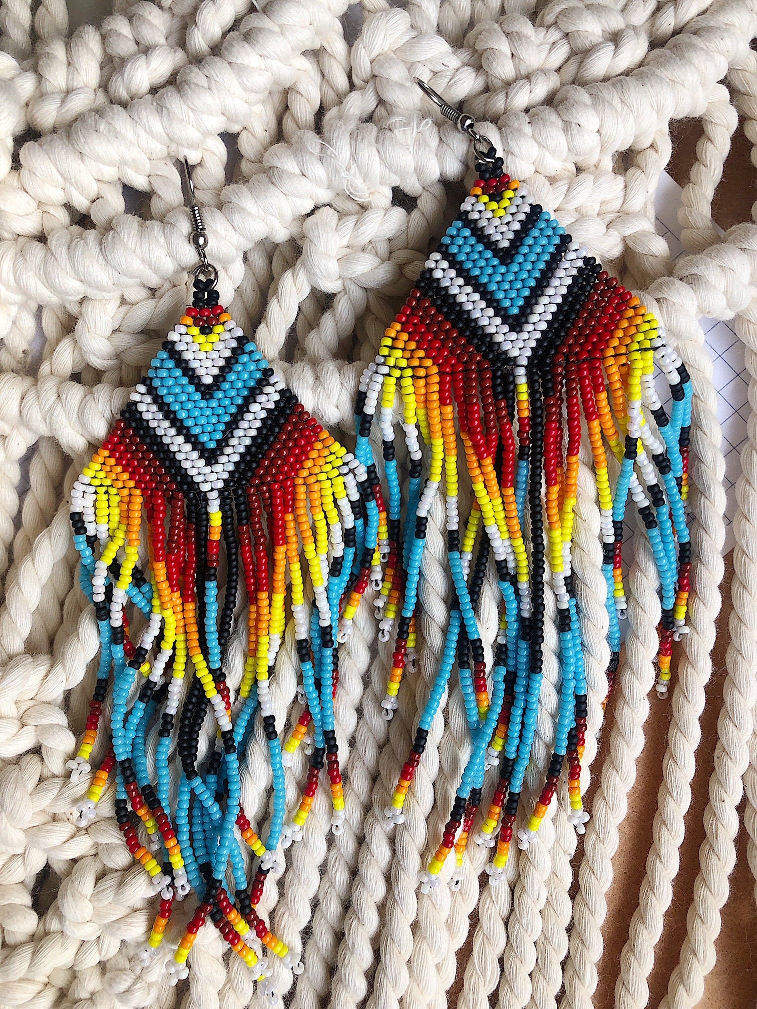 Native American Beaded Earrings, Indigenous Beaded Earrings