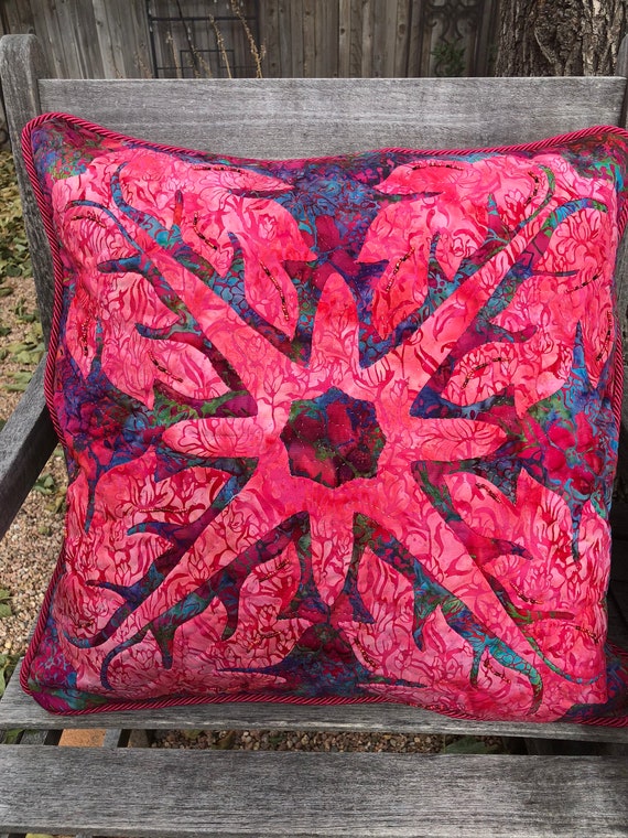 Hawaiian Quilting Pillow Helekonia I Lalo Helekonia Flower Etsy