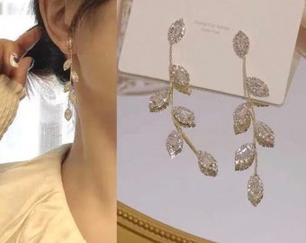 Crystal Bridal Earrings Chandelier Earrings  Crystal Earrings Crystal drop Earrings Rose Gold Bridal Jewelry Silver bridal earrings