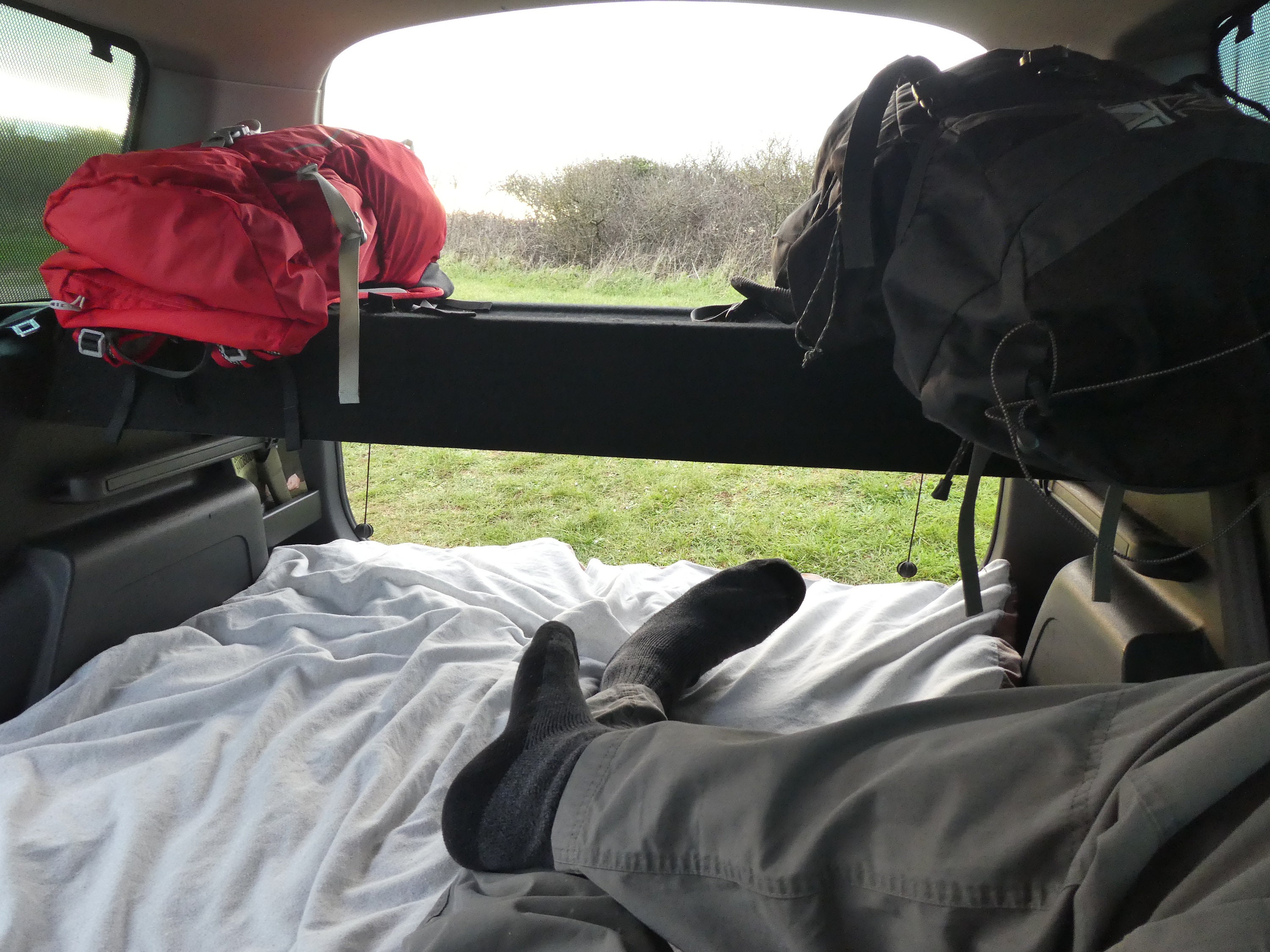 Cama plegable Cardinal Micro Camper para Skoda Yeti de suelo bajo - Etsy  México, image size:3000x2250