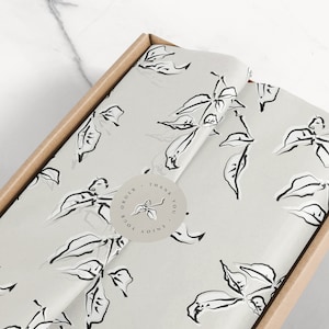 Design con carta velina, carta digitale, carta da regalo, confezione regalo decorativa, modello velina + adesivo stampabile di Senti: Japanese Garden