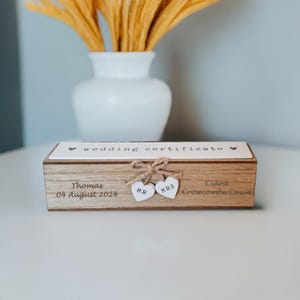 Porte-certificat de mariage personnalisé, En bois, Cadeaux de mariage, Coffret certificat de mariage, Cadeau d'anniversaire, Souvenir de mariage, Saint-Valentin