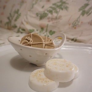 Goat&#39;s Milk Brighter Day Soap