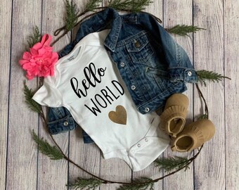 Hello World Shirt, Hello World Bodysuit, Hello World, Baby Shower Gift, Pregnancy Announcement, Baby Announcement, Baby Gift, Baby Present