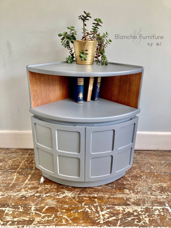 Curved Sideboard With Sidetables in Plummet Grey and Walnut by