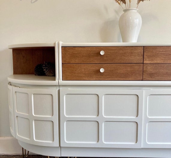 Large Curved Nathan Sideboard in off White and Walnut on Hairpin