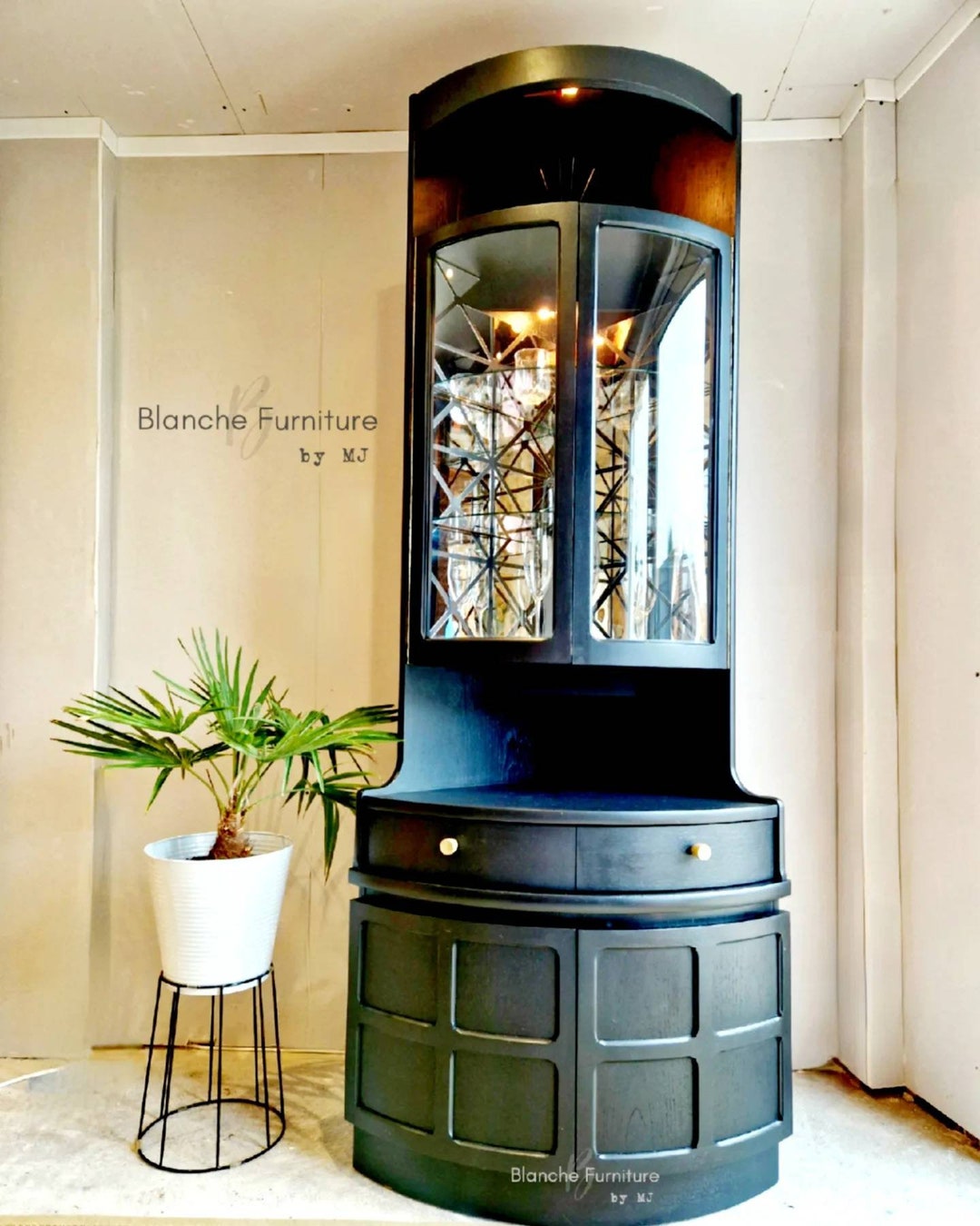 Tall Nathan Curved Corner Drinks Cabinet in Black With Geometric