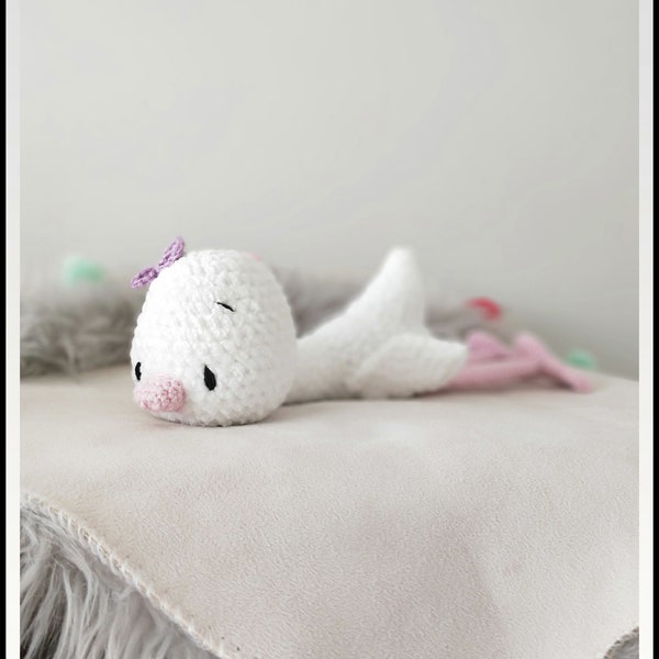 Lucy the baby swan -> PDF Amigurumi Crochet Pattern