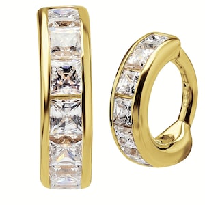 18k Solid Gold Conch/Helix/Cartilage Piercing Clicker Set with Premium 5A Grade Swarovski Cz..Comes in 16g - 6mm to 11mm ( nickel free )