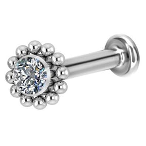 Boucle d’oreille Tragus filetée intérieurement en titane, goujon Helix, piercing confortable, ensemble de goujons Labret avec Swarovski Cz blanc. 16g - 4mm à 12mm