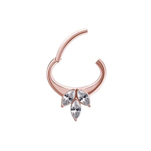 Magnifique bijoux Daith en or rose, bague Helix, septum clicker serti de Swarovski blanc Cz..Or rose PVD sur acier chirurgical 16g - 7mm
