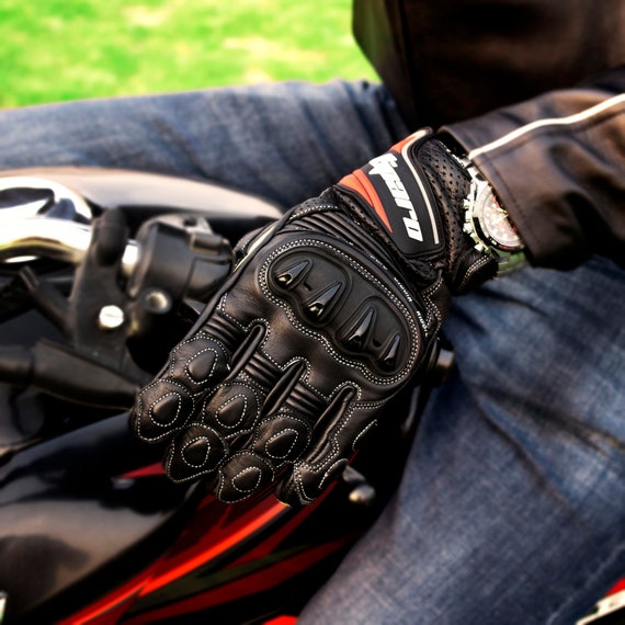 Oro Biker Premium Leather Motorcycle Motorbike Gloves Touch Screen Knuckle Protective Full Finger Racing Riding Gloves Motorbike Gloves