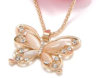 Eye Catching Rose Gold Tone Crystal Butterfly Pendant with 18 inch Chain