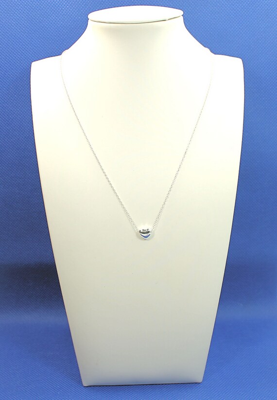 Eye Catching Sterling Silver Heart Pendant and 18 inch Chain