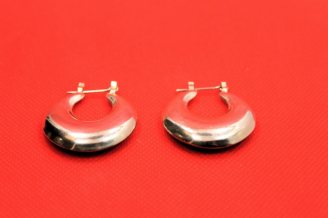 Latch Back Eye Catching Bold Hoop Design Latch Back Earrings - Etsy