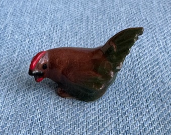 Hagen Renaker- Squatty Hen Figurine