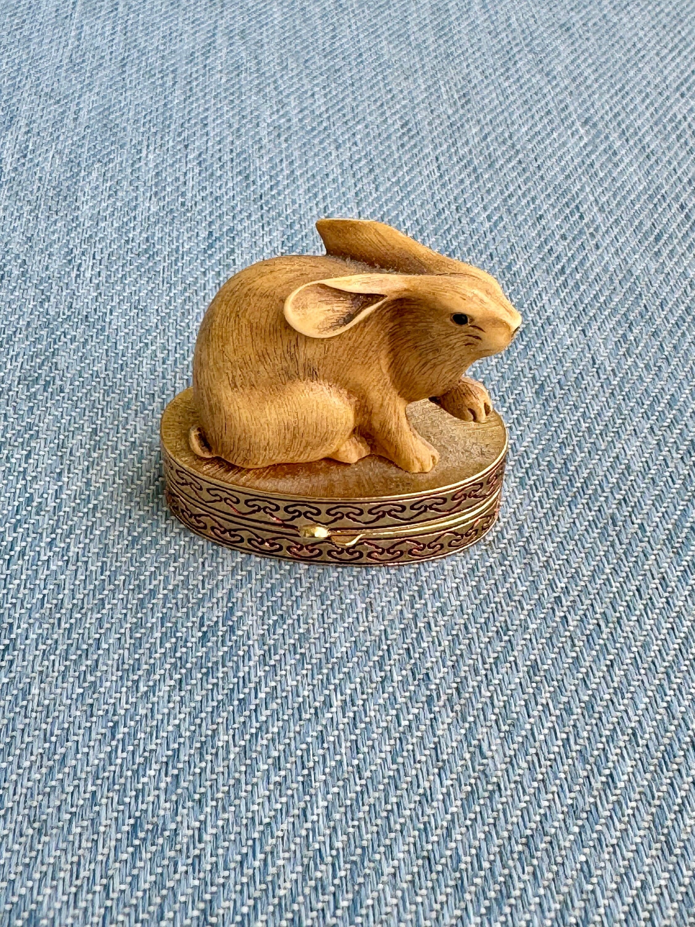 Estee Lauder Rabbit - Etsy