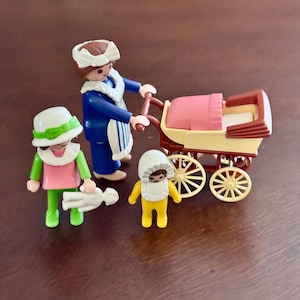Vintage Playmobil- (5502) Victorian Mansion, Pram Carriage Baby Set (1992), Complete Set
