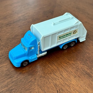 Mattel- Hot Wheels Haulers- Recycle America Truck (1996)