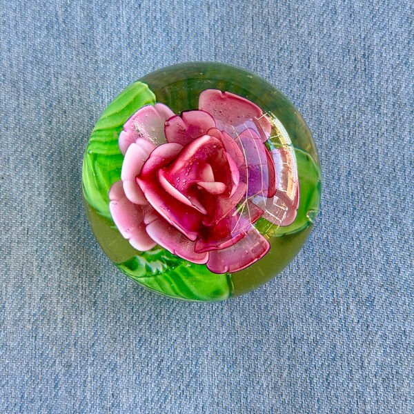 Vintage Glass Paperweight- Pink Flower (Eternal Flower)