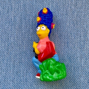 Marge Simpson- Bird watching Figure