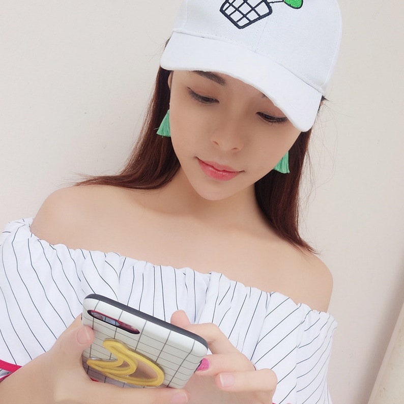 Molly/'s Kiss Green Earrings with Tassel
