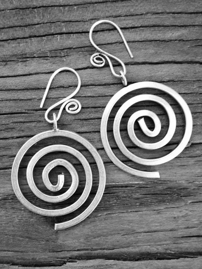 Boho Style earrings Molly/'s Kiss Silver Hoop Earrings Earrings Art deco Hoops