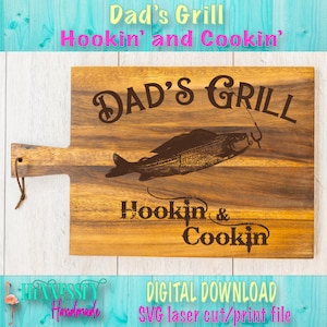 Papás Grill Hookin y Cookin, Archivo de corte láser SVG, Glowforge, Polar, Xtool, Aura, Descarga de impresión por sublimación, Grabado de pescado