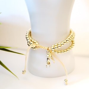 Cornicello, Mano Cornuto, Cornetto Charms on a 18K Golden Plated Beaded Multi-Layered Bracelet