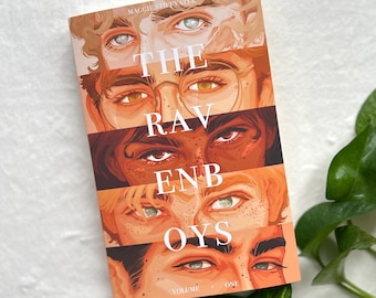 Stofomslag - The Raven Boys - The Raven Cycle - Maggie Stiefvater