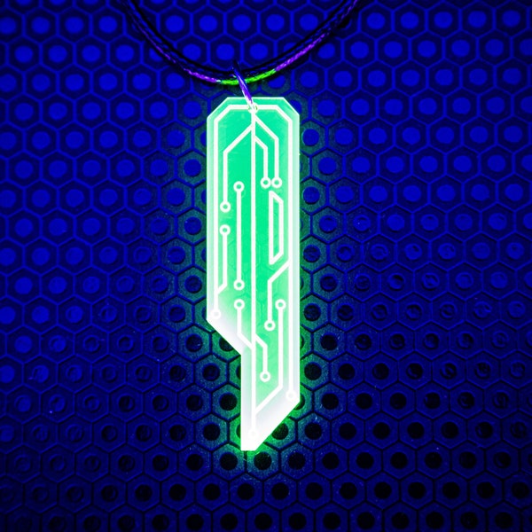 Data Chip Necklace / Green / UV Reactive / Cyberpunk / Rave / Jewelry / Punk /  Neon / Glow