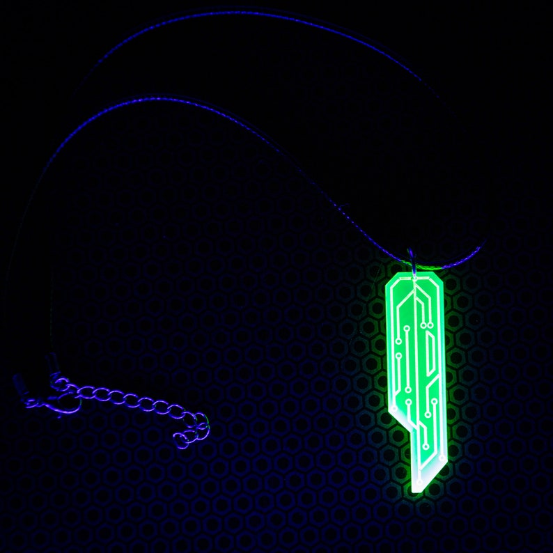 Data Chip Necklace / Green / UV Reactive / Cyberpunk / Rave / Jewelry / Punk / Neon / Glow image 7