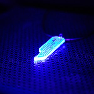 Data Chip Necklace / Blue / UV Reactive / Cyberpunk / Rave / Jewelry / Punk / Neon / Glow image 5