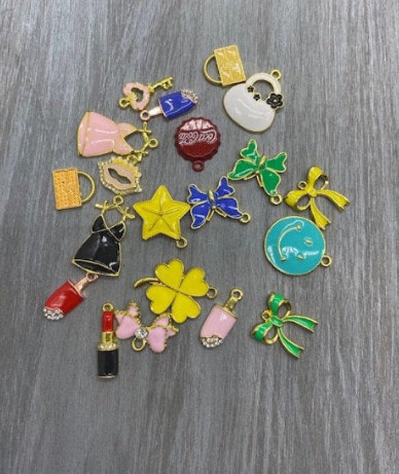 Mini Enamel Charm Set 20 PC en Gold Tone Diy Fun Charms Etsy