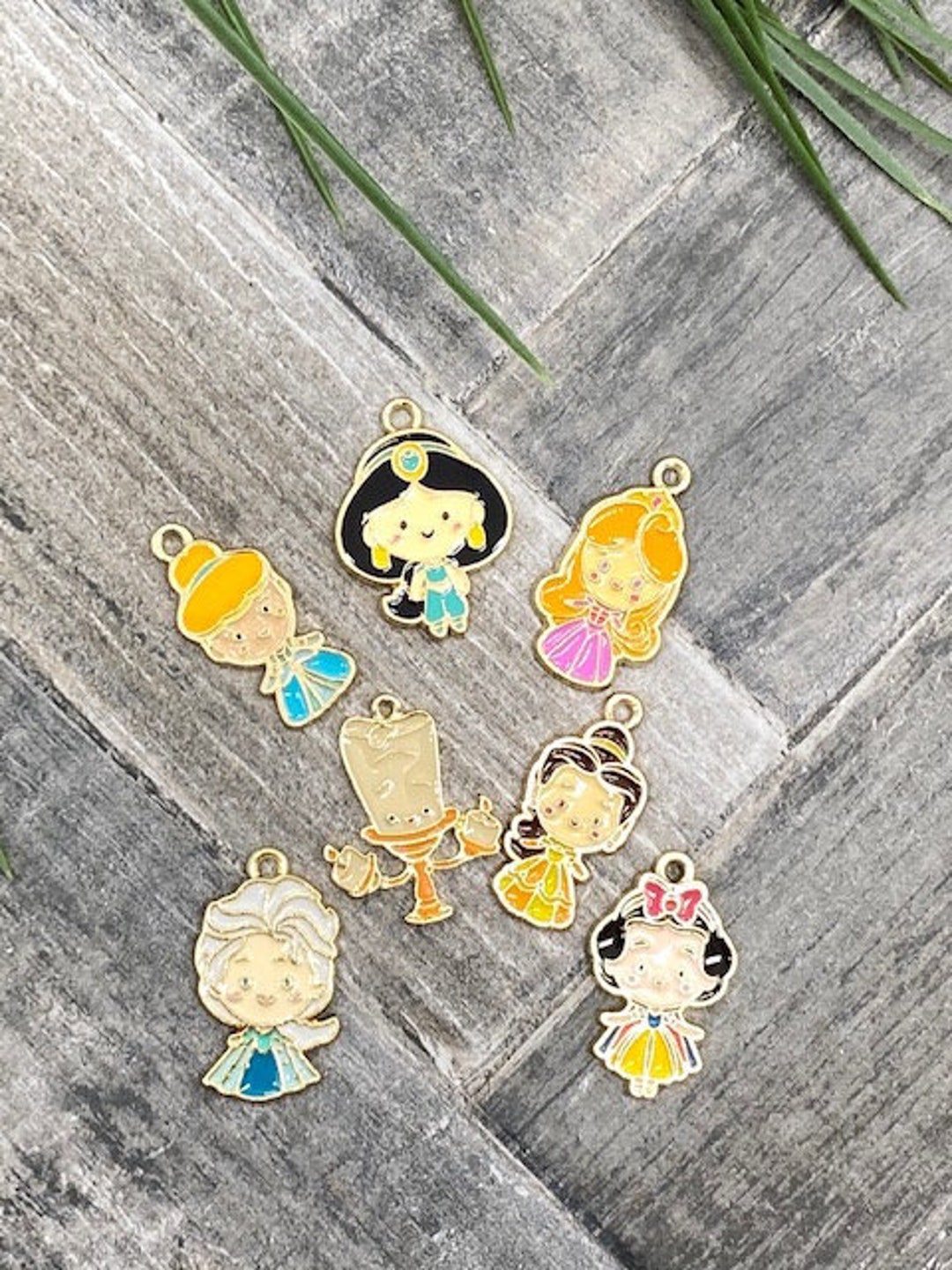 Character Charm Set 7 Piece Enamel Charms | B & B Charm Set | Kids Fun ...
