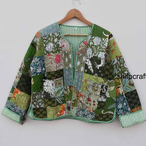 Patchwork Quilted Jackets Cotton Floral Bohemian Style Fall Winter Jacket Coat vintage Boho Quilted Reversible kantha Jacket for Women Green
